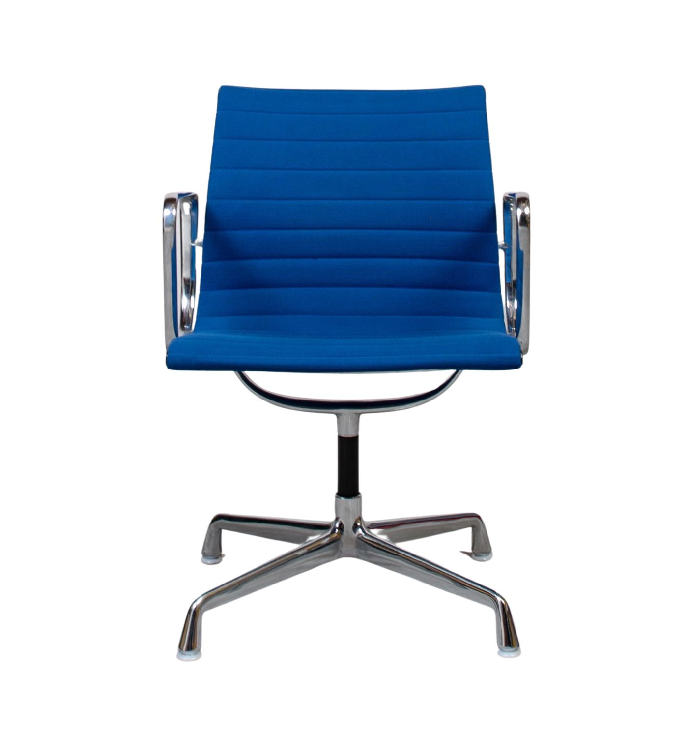 Eames EA 108 Aluminium Chair in Blau