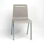 MIT Universeller Stuhl, Stapelbar mit Griff, Aluminiumbeine 1